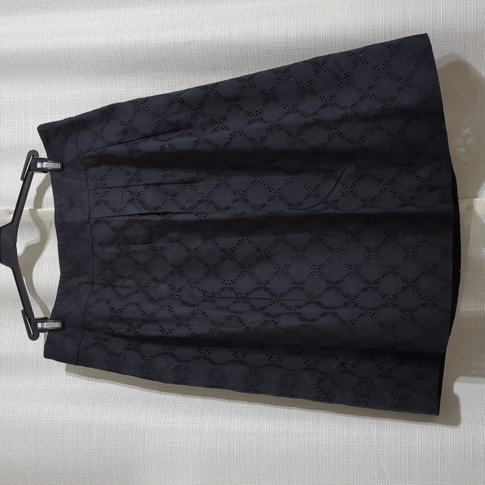 Loft Ann Taylor  Eyelet Cotton Skirt A-line Midi Scalloped Hem Breathable 8p